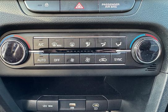 Kia Ceed 1.5 T-GDI M