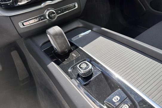 Volvo XC60 T6 Plug-In Hybrid AWD Inscription Expression
