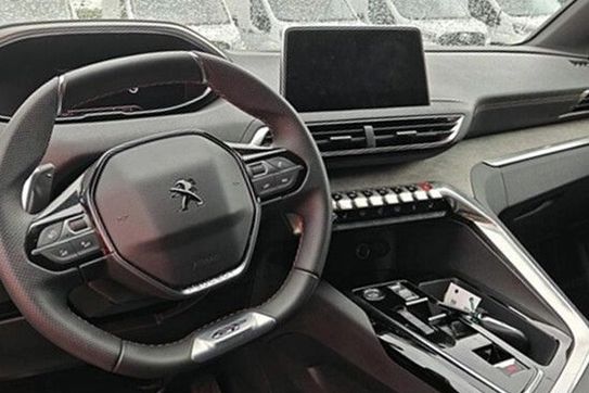 Peugeot 3008 1.2 Puretech Gt S&S EAT8