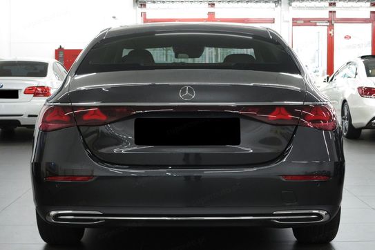 Mercedes Klasa E 200 4-Matic Avantgarde