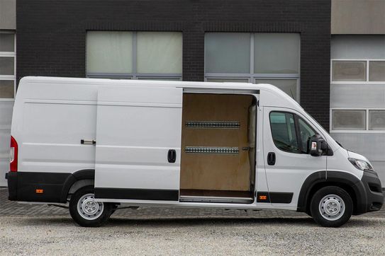 Peugeot Boxer Maxi L4H2 Premium