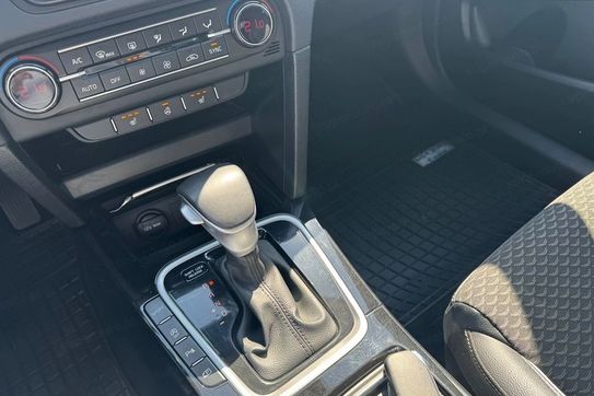 Kia Ceed 1.5 t-Gdi Tribute Dct