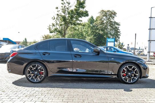 BMW Seria 3 330i xDrive M Sport