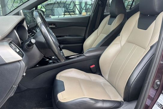 Toyota C-HR 2.0 Hybrid Executive