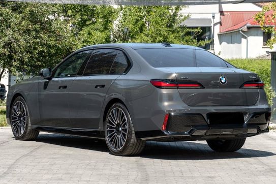 BMW Seria 7 740d xDrive M Sport