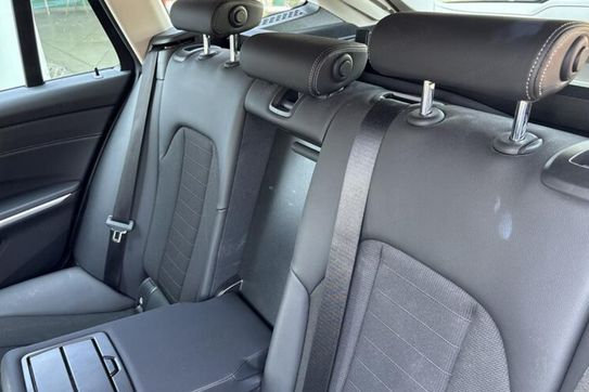 BMW Seria 3 320i Sport Line