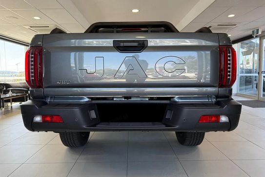 Jac T9 8AT 4x4