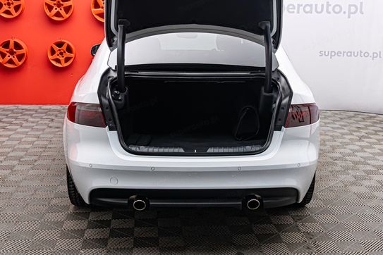 Jaguar XF 2.0 AWD R-Sport aut