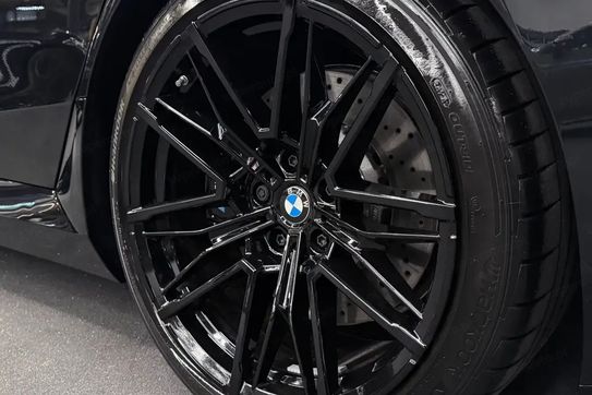 BMW Seria 5 M5