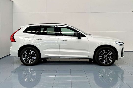 Volvo XC60 T6 Plug-In Hybrid AWD Plus Dark