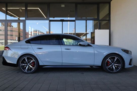 BMW Seria 5 540d xDrive M Sport