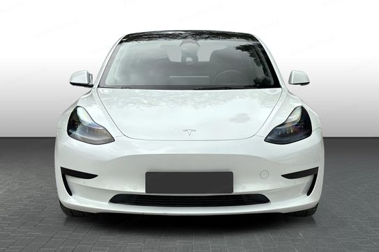 Tesla Model 3 RWD