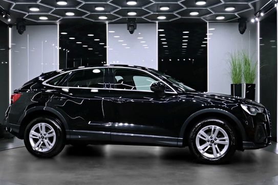 Audi Q3 35 TFSI mHEV S tronic