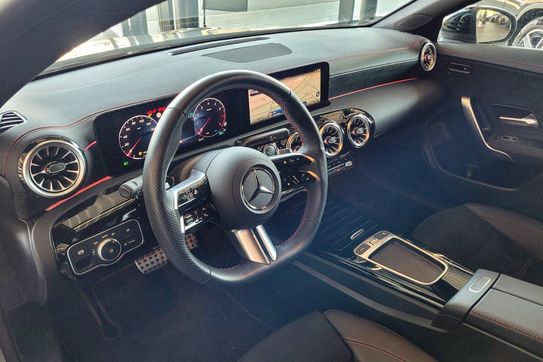 Mercedes CLA 200 AMG Line Shooting Brake