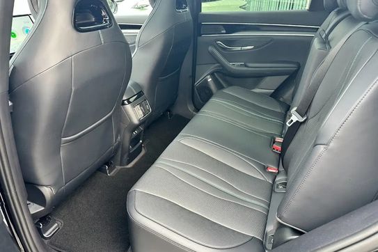 BYD Seal U DM-i  Design AWD