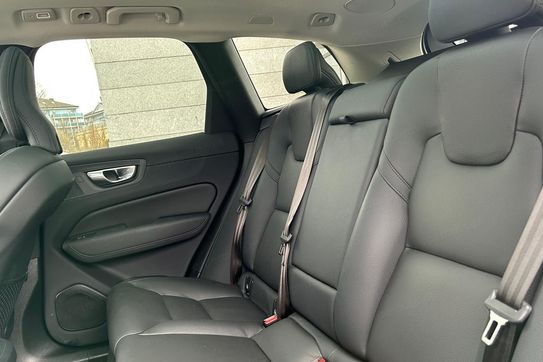 Volvo XC60 T6 Plug-In Hybrid AWD Core