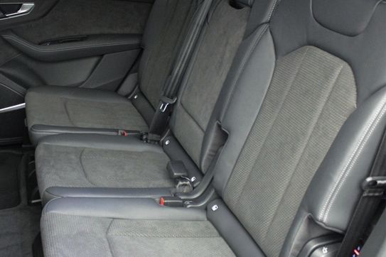 Audi Q8 TFSI e quattro