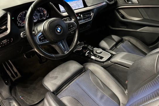BMW Seria 1 118i M Sport