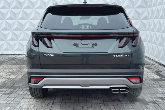 Hyundai Tucson Smart Black 1.6 T-GDi HEV  aut