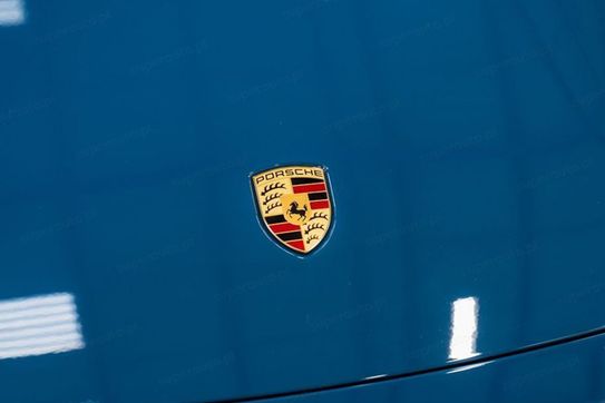 Porsche Taycan 4S Sport Turismo Black Edition