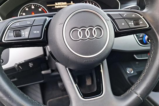 Audi A4 35 TFSI mHEV S tronic