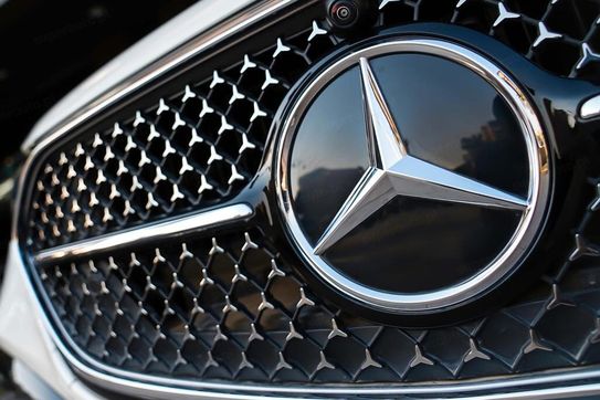 Mercedes E Klasa 300 de 4-Matic AMG