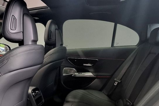 Mercedes E Klasa 220 d 4-Matic AMG