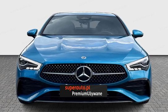 Mercedes CLA 180 AMG Line