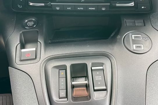 Peugeot Rifter L2H1 Allure EAT8
