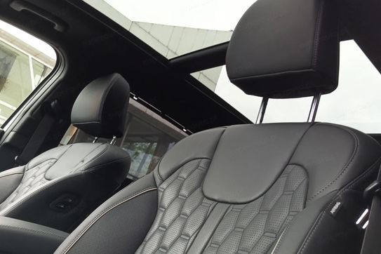 Kia Sorento 1.6 T-GDI HEV 4WD 7os.