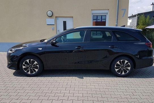 Kia Ceed 1.5 T-GDI M