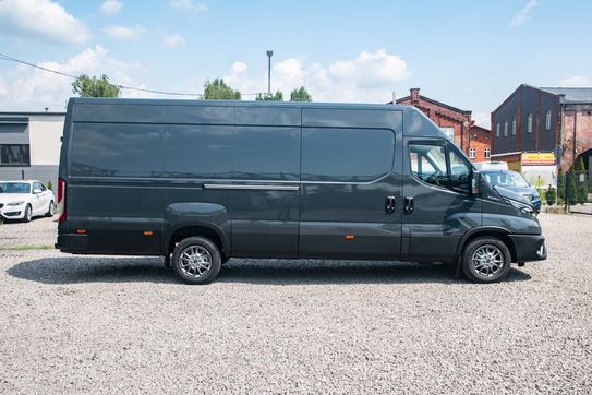 Iveco Daily 35S18 16m3 L4H2