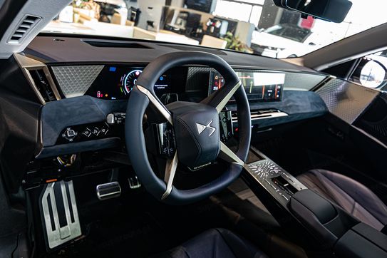 DS N°8 Jules Verne Long Range AWD 97.2kWh