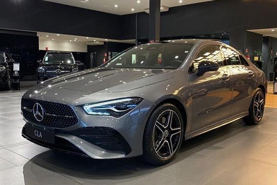 Mercedes CLA 220 4-Matic AMG Line