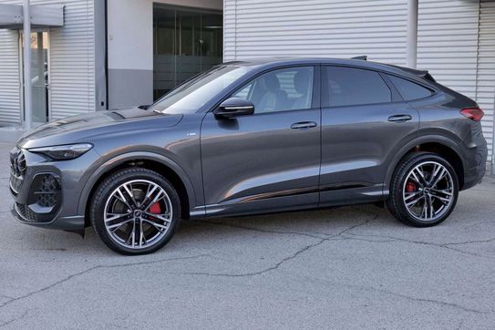 Audi Q5 TDI quattro S line Sportback