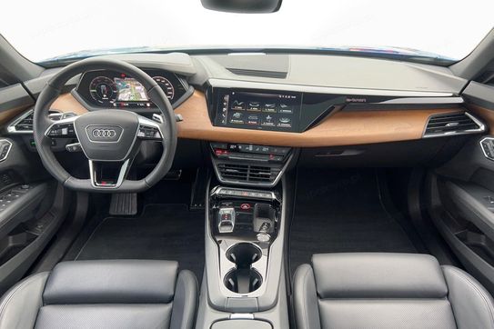 Audi e-tron GT RS 93kWh quattro