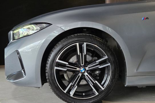 BMW Seria 3 318i M Sport aut