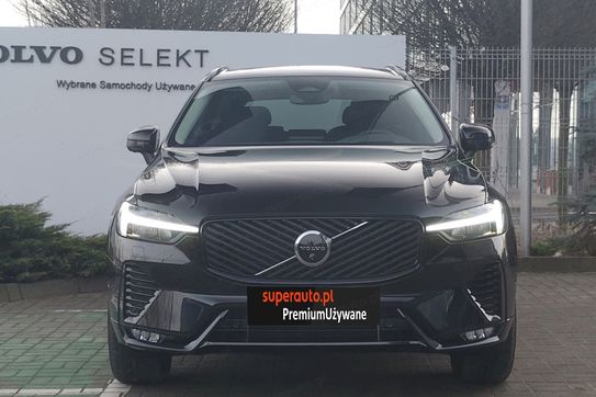 Volvo XC60 B5 B AWD Plus Dark