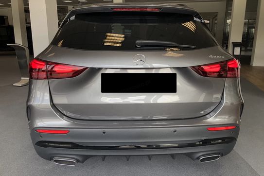 Mercedes GLA 220 4-Matic AMG Line
