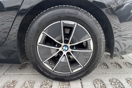 BMW Seria 3 318i