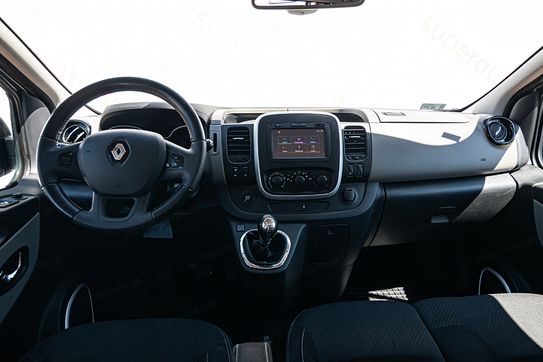 Renault Trafic Grand L2H1 Kombi