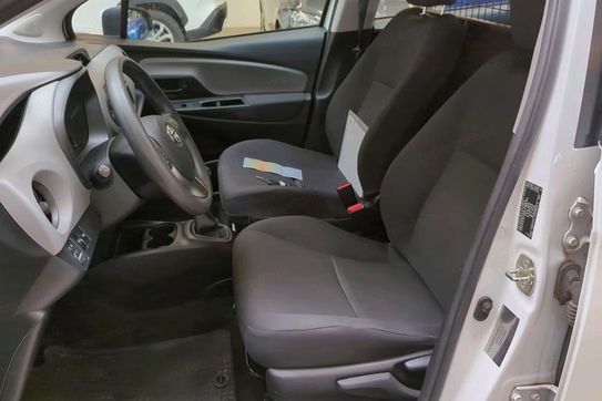 Toyota Yaris 1.5 Active
