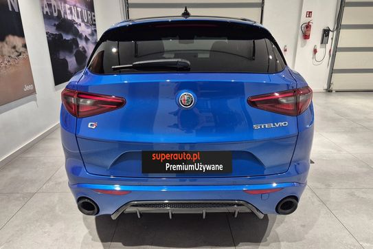 Alfa Romeo Stelvio Turbo Veloce Q4