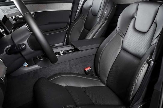 Volvo XC90 T8 AWD Plug-In Hybrid Ultra Bright 7os