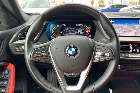 BMW Seria 2 220i xDrive Luxury Line aut