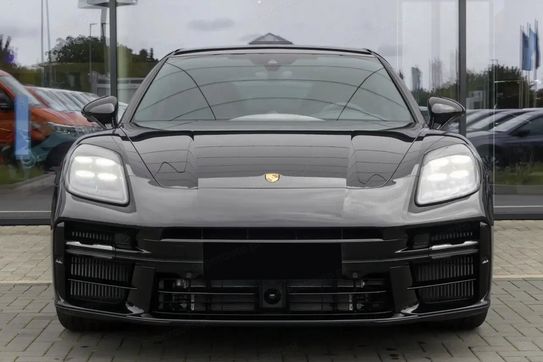 Porsche Panamera 4 E-Hybrid