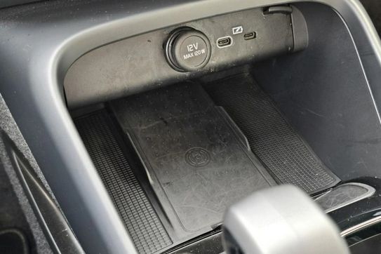 Volvo XC40 B4 Plus Dark aut