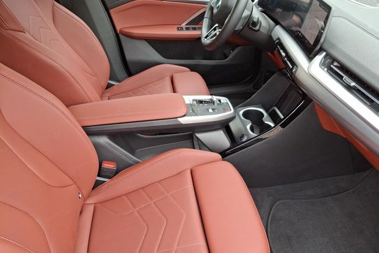 BMW iX2 eDrive20 M Sport