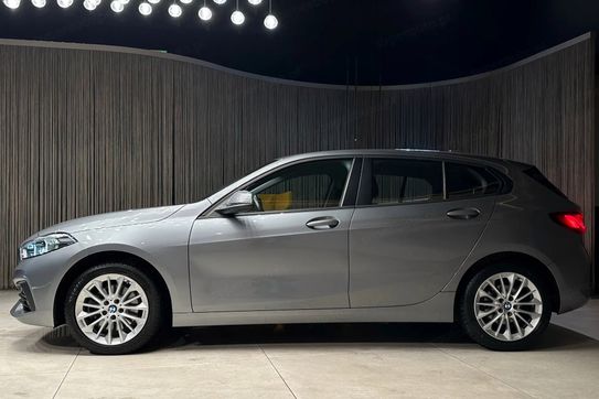 BMW Seria 1 118i Advantage