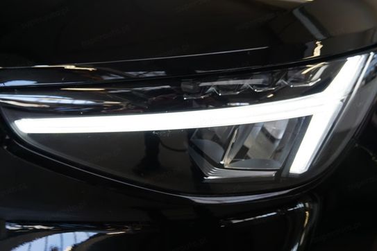 Volvo XC40 B4 Plus Black Edition